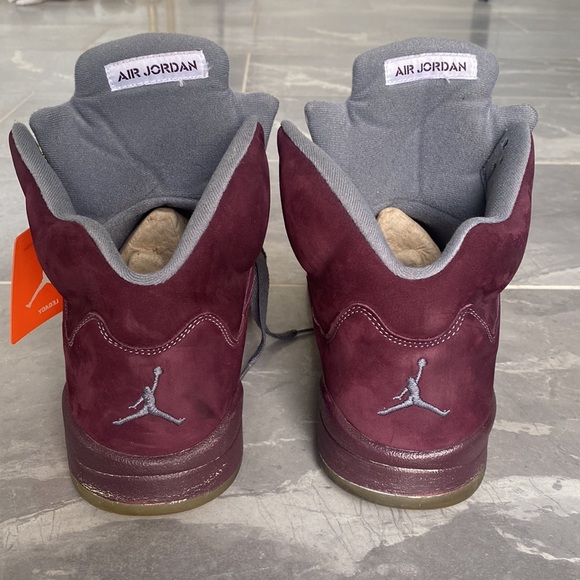 Air Jordan Retro 5 Deep Burgundy-LT Graphite Silver Sneakers Size: 13 main image 6